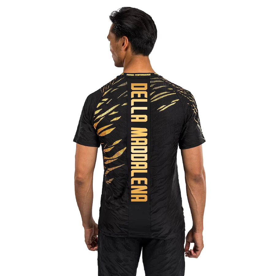 2025New Ufc Boxeo Deportes extremos DELLAMADDALENA Deportes Manga corta Ropa de entrenamiento para hombres y mujeres Top Secado rápido