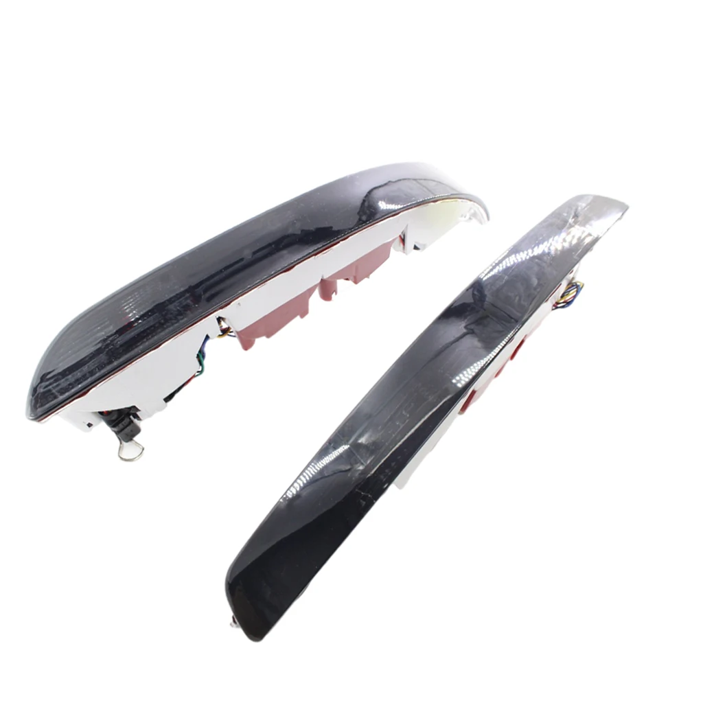 2 szt. Tylne światła zderzaka do Audi Q5 2009-16 Części samochodowe 8R0945096B Dymione czarne Akcesoria motoryzacyjne Części samochodowe do ciężarówek Lampa oświetleniowa