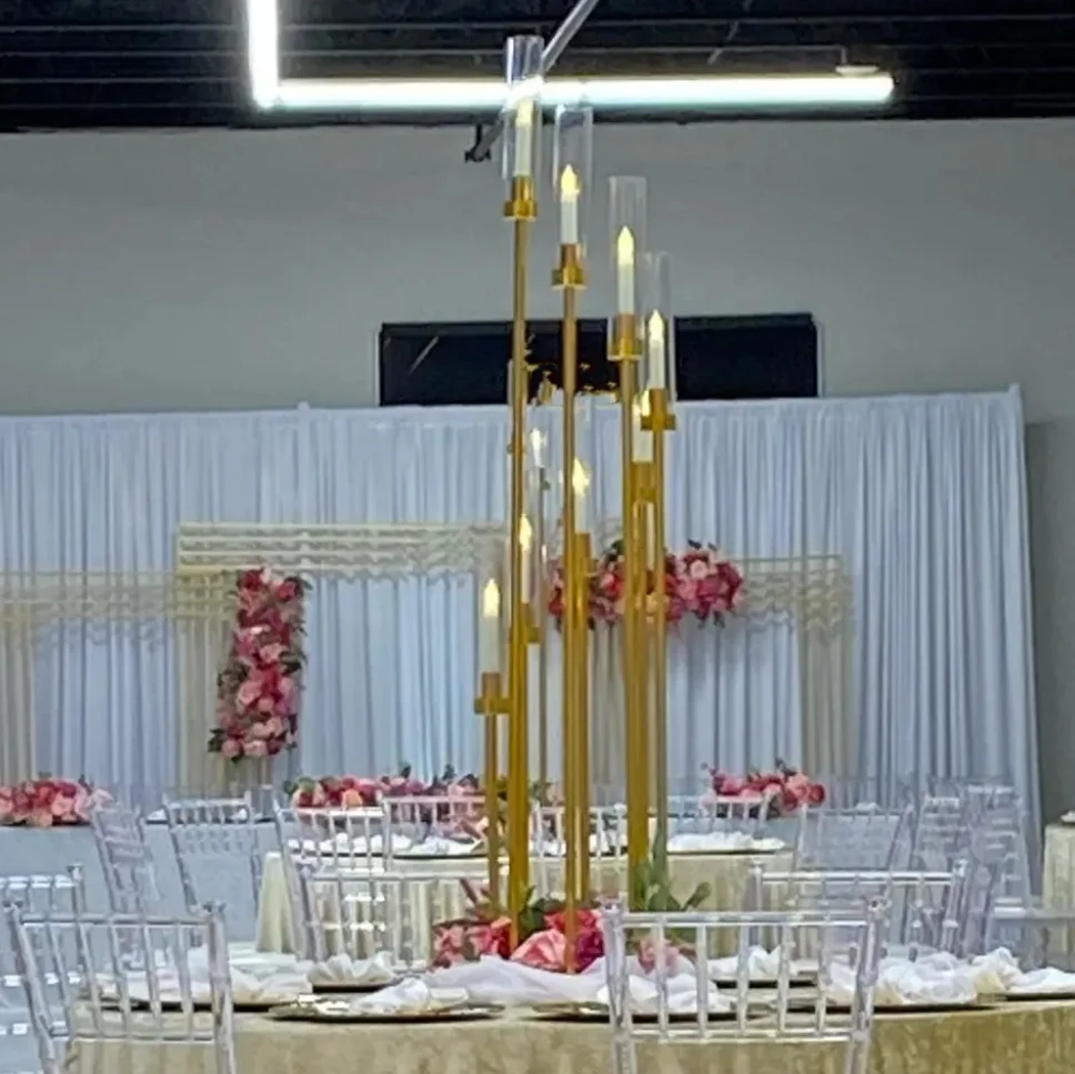 

10pcs)8 heads)New Design Rectangle Gold Metal Flower Floral Vase Tall Gold Table Centerpiece Flower Stand for Wedding