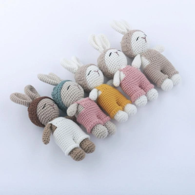 54DA Knit Cartoon Rabbit Rattle Toy Handmade Toy for Kid Photography Handheld Appease