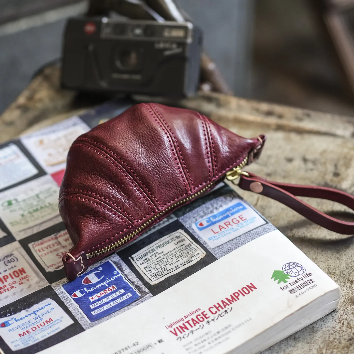 

Vintage designer handmade genuine leather men's coin purse fashion casual party luxury real cow leather small key storage bag