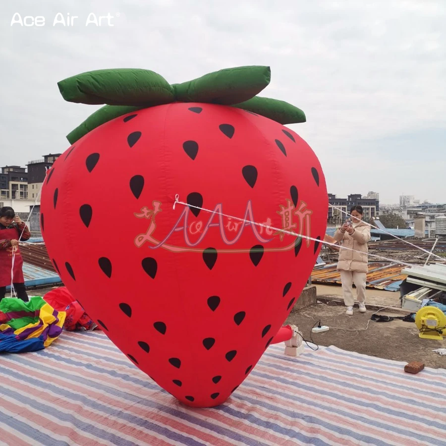 Customized Big Advertising Balloon Inflatable Strawberry Fruit Model For Outdoor Event