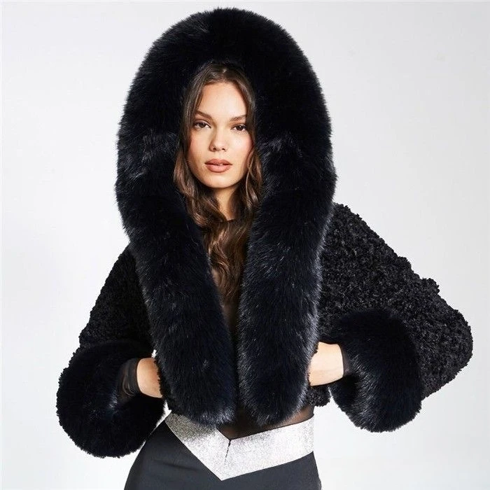 

Осень-зима, новое теплое пальто из искусственного лисьего меха, накидка с капюшоном, шаль, утолщенная роскошная верхняя одежда