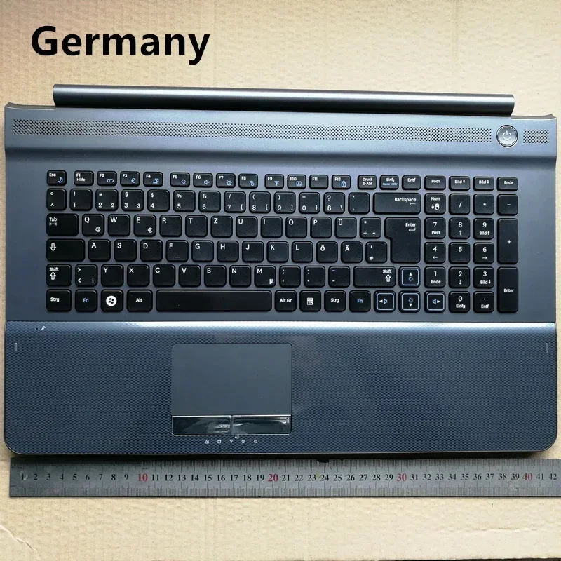 SMZ New Laptop Keyboard With Touchpad Palmrest For Samsung  RC710 RC720 17.3