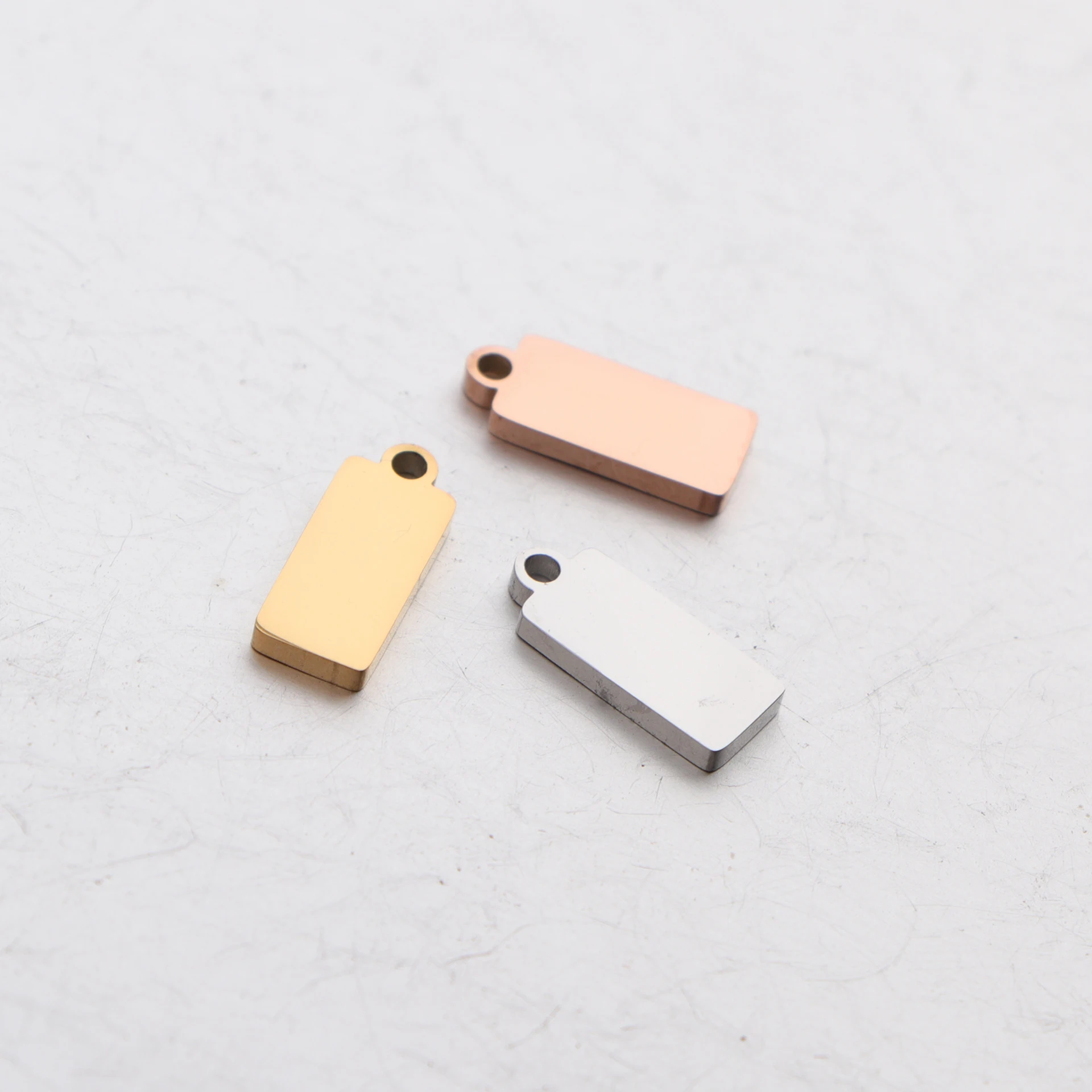 

10pcs/lot Mirror Polished Stainless Steel Square Shape Small Blank Tags Charm for Personalized name logo disc DIY Jewelry Making
