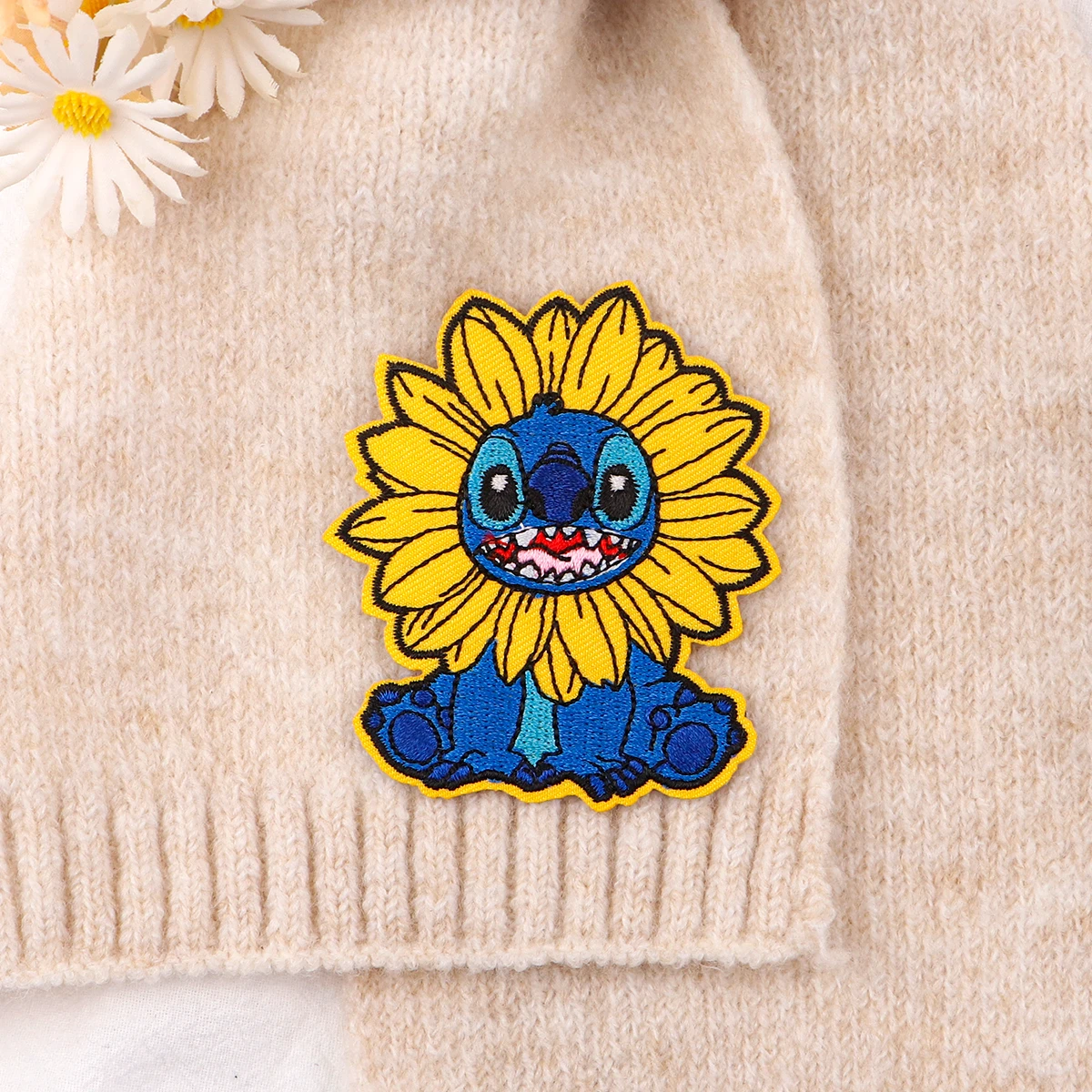 الوحش بقع Kawaii الكرتون غرزة المطرزة بقع لحقيبة الظهر DIY شارة بقع لاصقة على الملابس ملصقات يزين #5