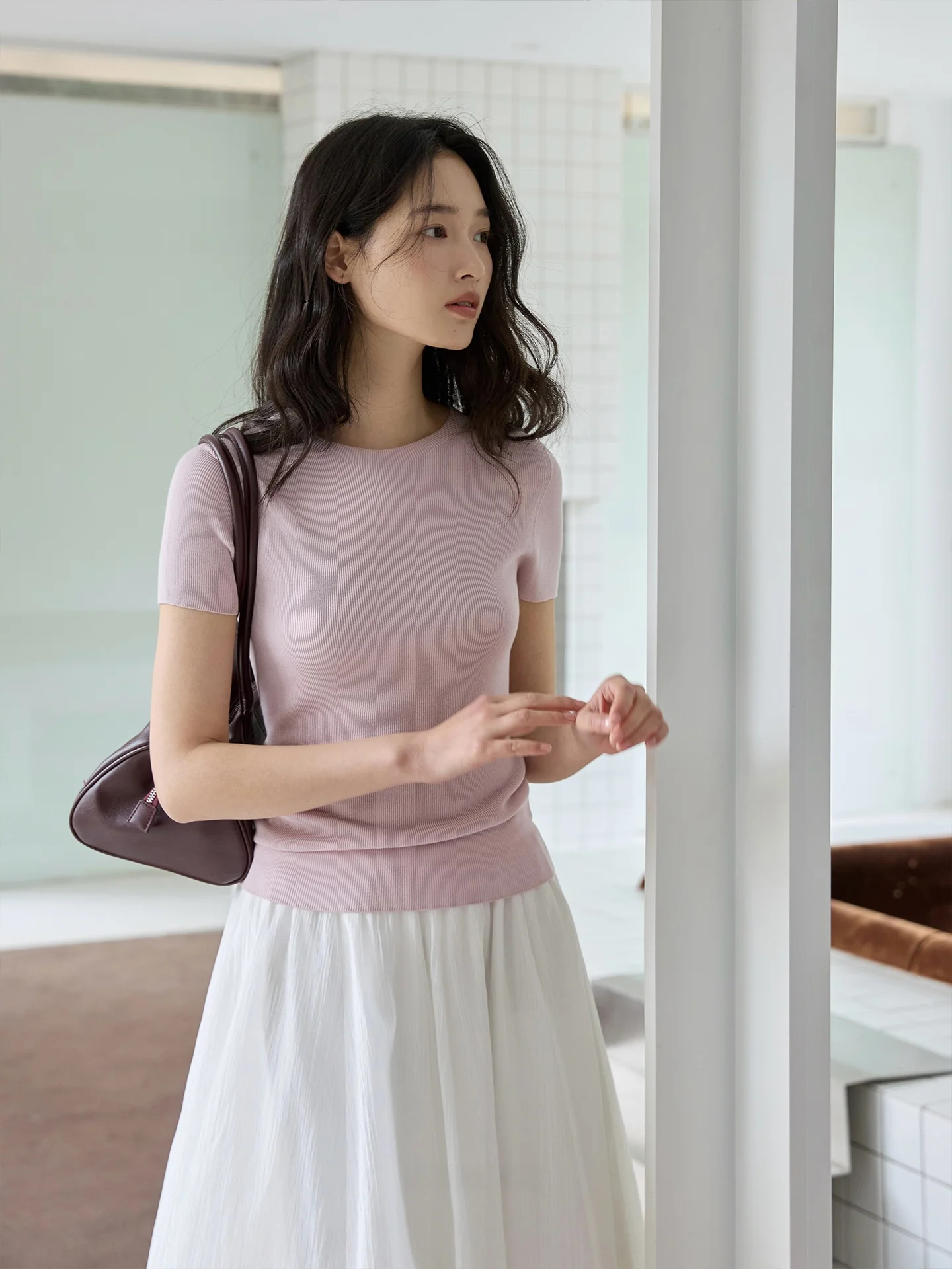 

GINNKEE Шелковая трикотажная футболка из лиоцелла с круглым вырезом и коротким рукавом, мягкая, приятная к телу, дышащая, женская повседневная кофта