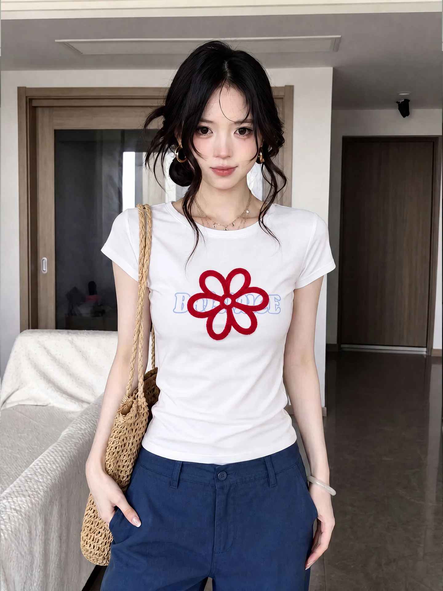 White Short Sleeve Flocked Flower T-Shirt Women's Summer Slim Fit Korean Style Short Length Top Breathable Skin-Friendly