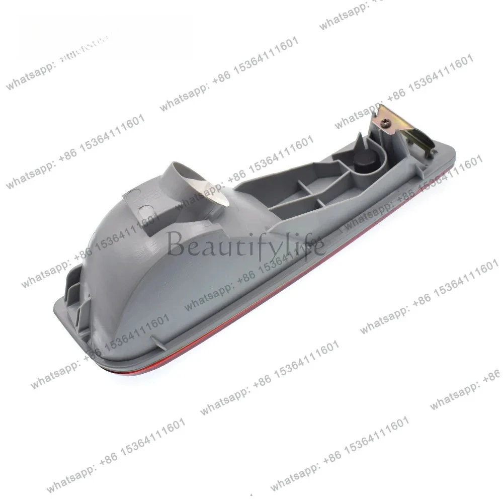 Spot 8337A111 rear bar light left applicable auto parts 2013-2021 4B10/1/2 6B31