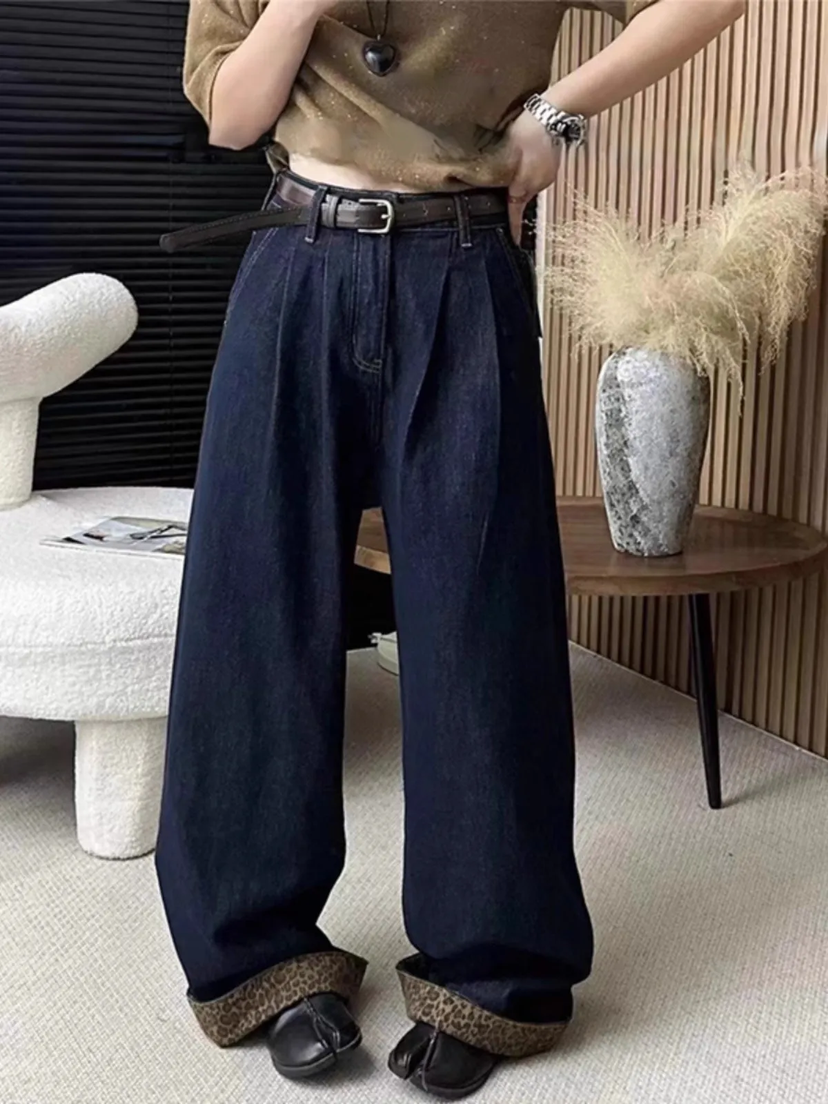 Y2K 와이드 레그 팬츠 여성 레오파드 프린트 롤드 엣지 플리츠 디자인 다크 다목적 슬림 바닥 길이 가을 청바지