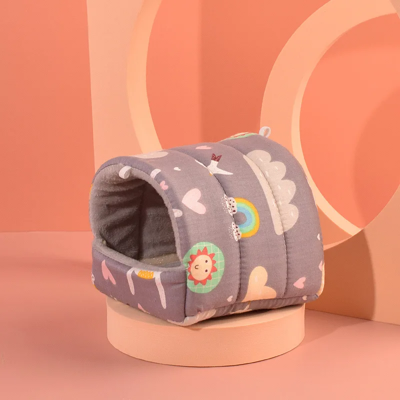 Nette Mini Käfig Kaninchen Eichhörnchen Winter Warme Baumwolle Matte Meerschweinchen Nest Hamster Haus Kleine Tier Schlafen Bett Haustier Hängen Käfig – Detail 2