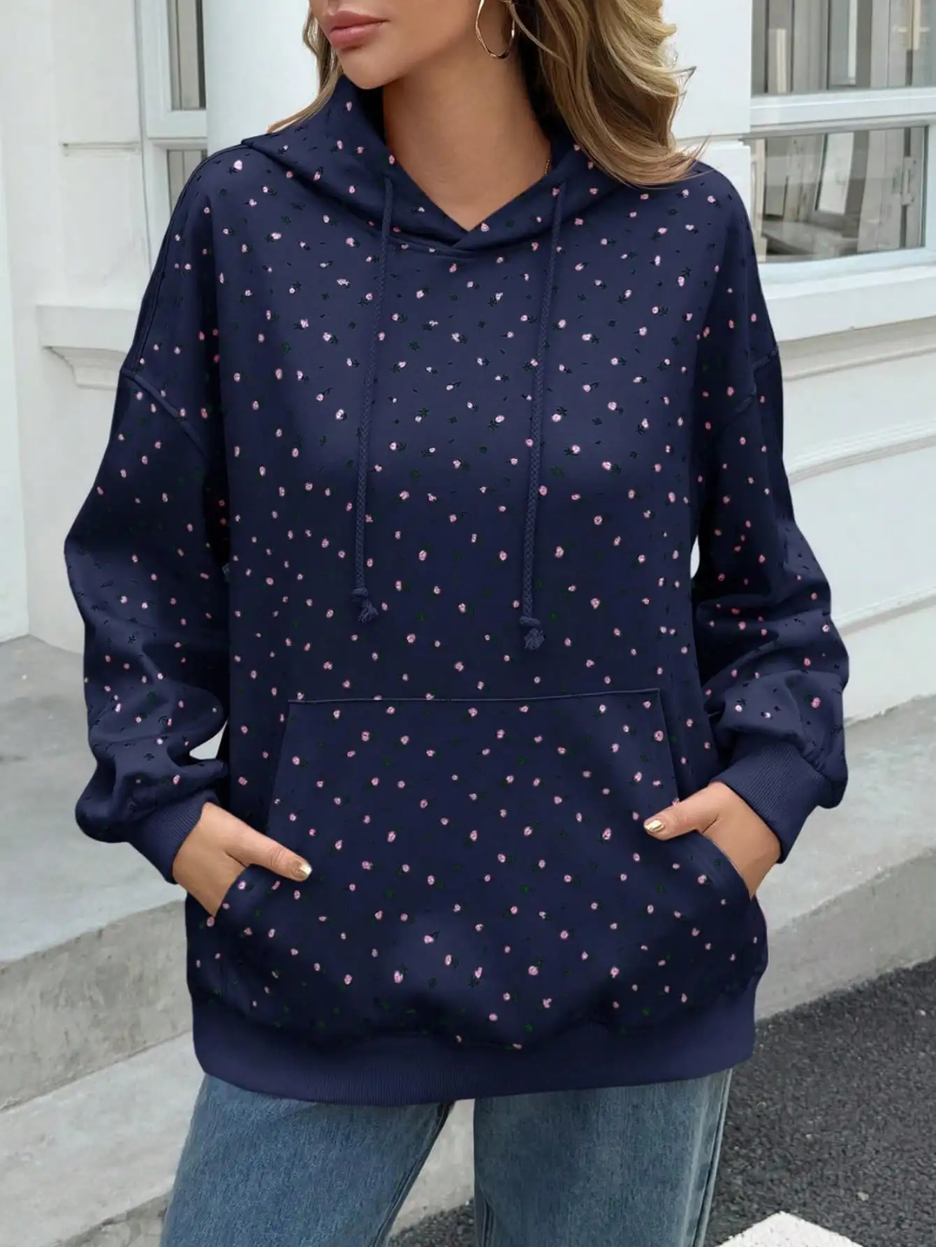 Sweat à capuche surdimensionné à imprimé floral Fisoew |   Pull graphique léger avec poche |   Sweat-shirt streetwear décontracté |   Vêtements d'automne