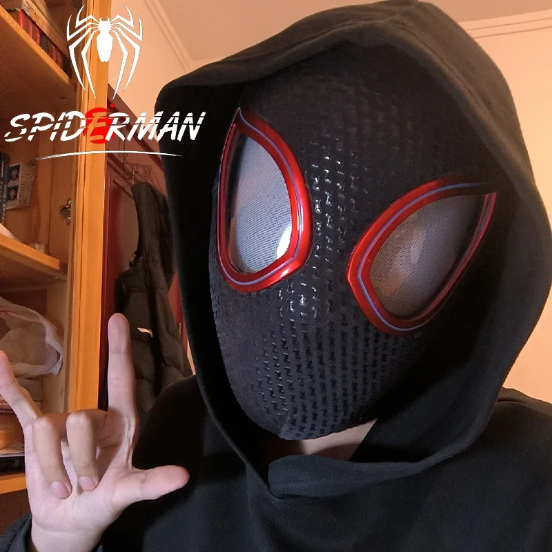 Hot New Spiderman Headgear Mask Cosplay Moving Eyes Electronic Mask Spider Man 1:1 Remote Control Elastic Toys Adults Kids Gift