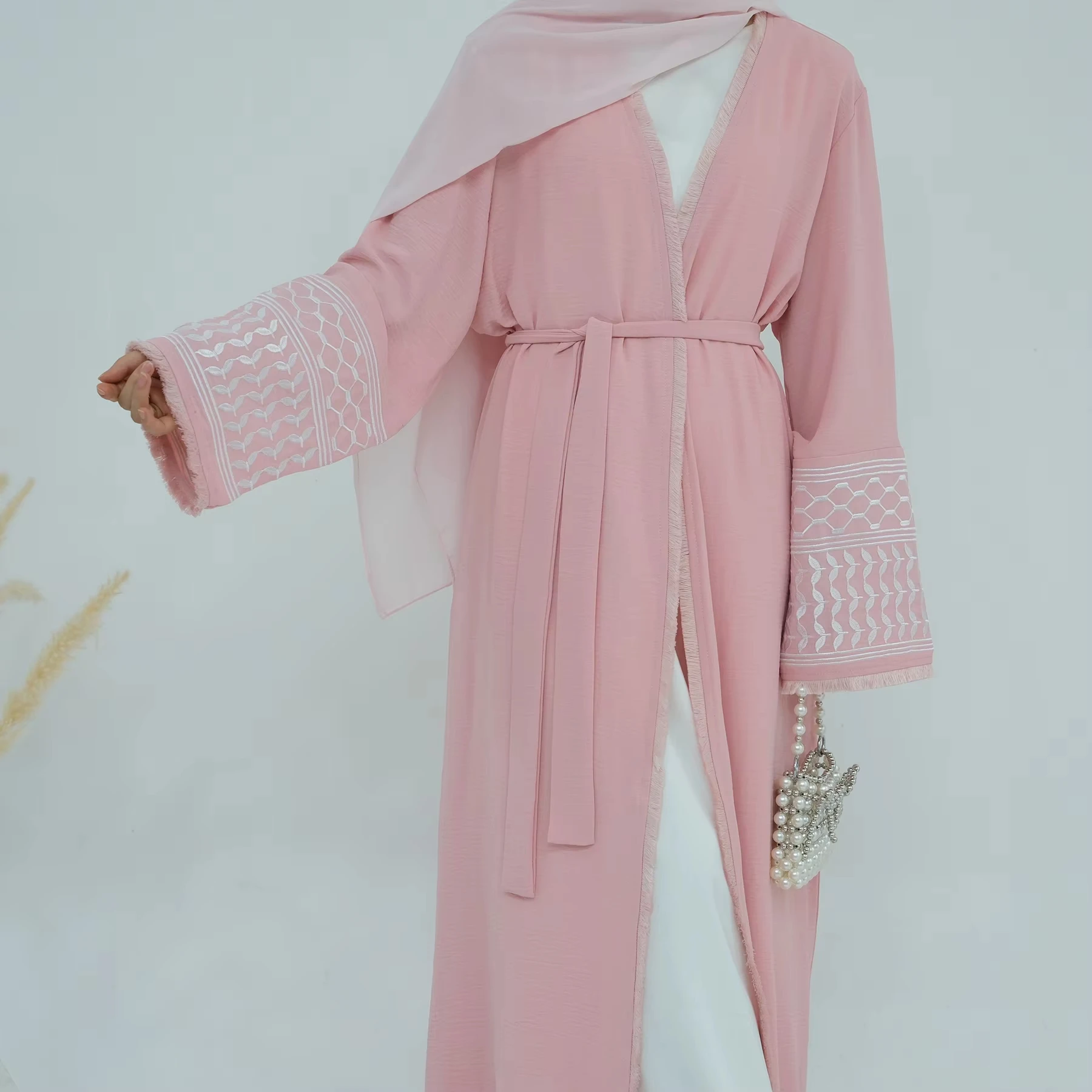 

Embroidery Abaya for Women Muslim Ramadan Open Abayas Fashion Kefiyyeh Wrinkle Tassel Dubai Kimono Modest Islamic Clothing