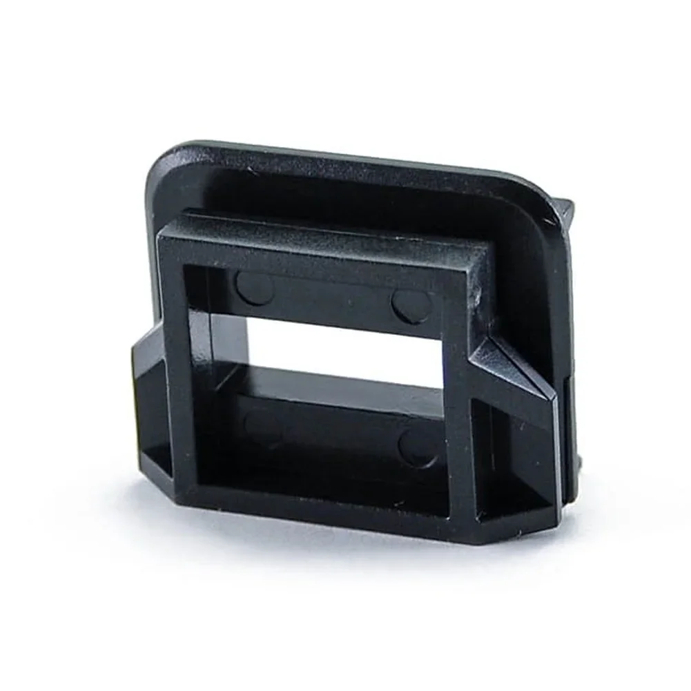 Car Door Card Panel Handle Clip For BMW For E39 E60 E61 E38 E53 OEM Number:51418156532 ABS Accessories Wear-resistant,non-deform