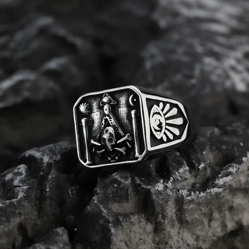 European and American style retro personality domineering Masonic men\'s ring skull punk trendy stainless steel jewelry