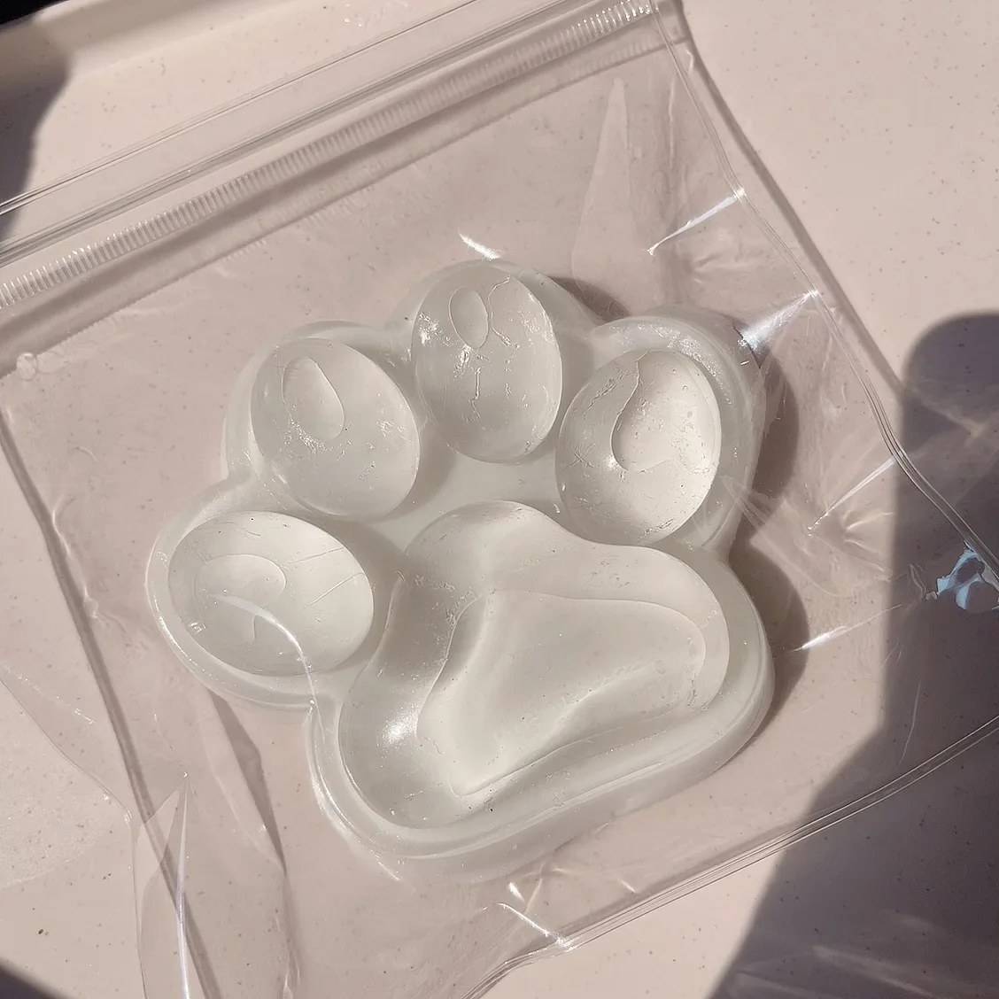 ขนาดใหญ่โปร่งใส Milky White Cat PAW ความเครียดบรรเทาของเล่นน่ารักสีขาว Moonlight Cat PAW นุ่มช้า Rebound ความเครียดบรรเทาของเล่น