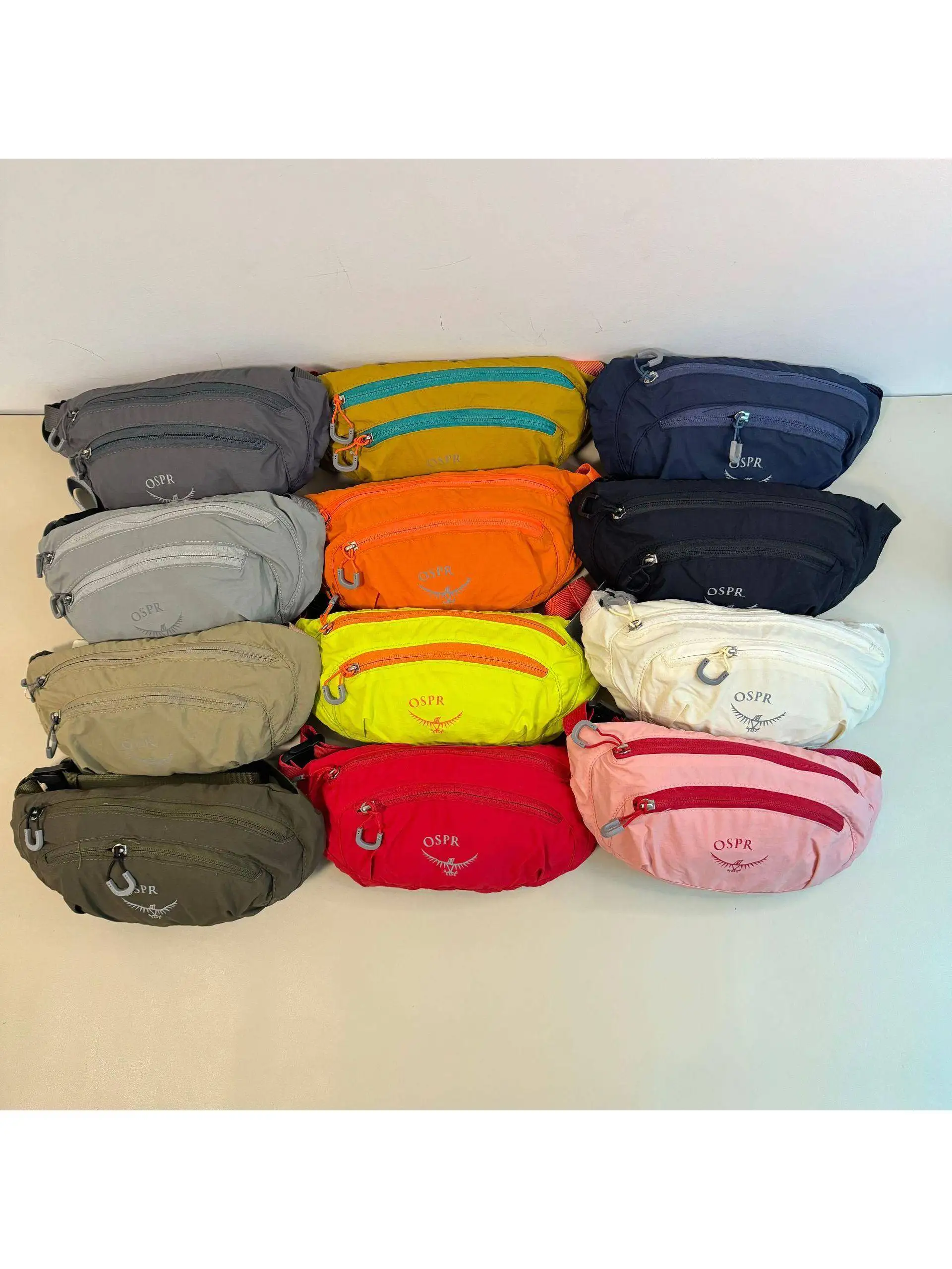 Outdoor Sports Multifunctional Backpack Ultra-light Foldable Running Marathon Mobile Phone Bag Nylon Material Zipper Closure