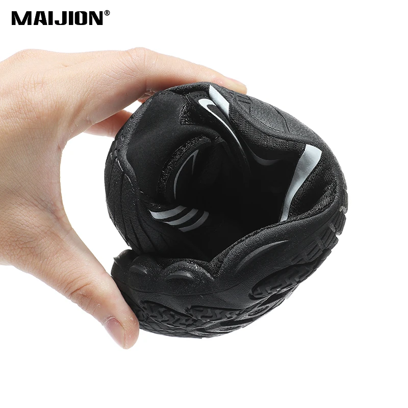 Adult Beach Wading Sneakers Quick Dry Breathable for Men Women Aqua Shoes Non-slip Water Sports Shoes for Surfing Diving