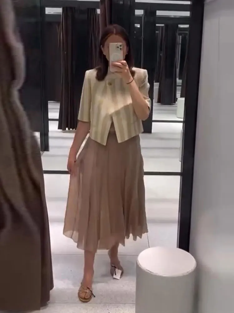 Kurzärmeliger Gestreifter Cropped-Anzugblazer für Damen, Eleganter Stehkragen, Einreihig mit Seitlicher Knopfleiste, Lockerer Mantel, Schicker Damen-Pendler-Oberteil – Detail 19