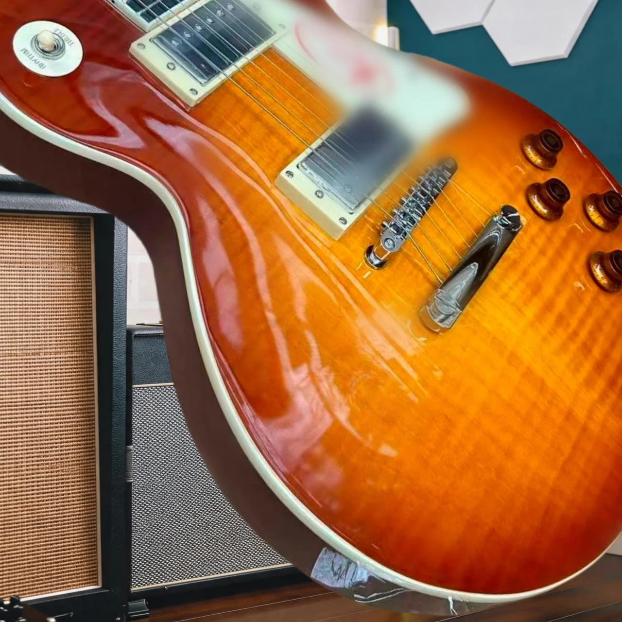 Honey Burst Tiger Flame LPQ Standard Electric Guitar HH Humbucker Pickups Cream Pickguard Chrome Hardware