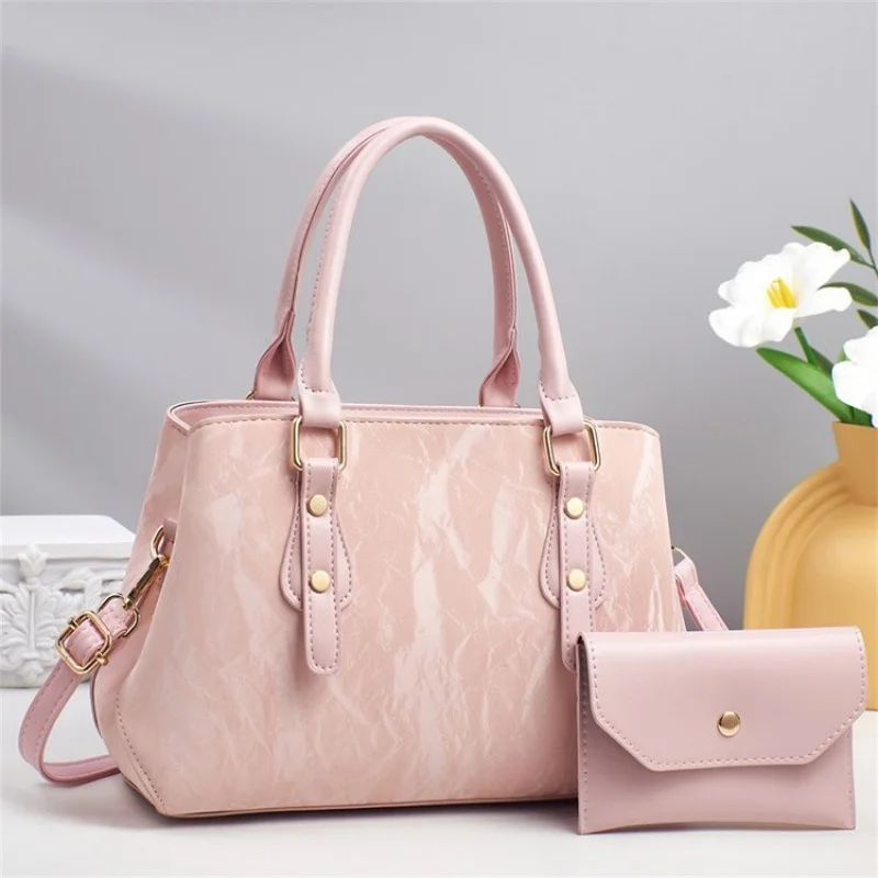 

Elegant Top Handle Tote Bag In Durable Leather Spacious Compartment Shopping
