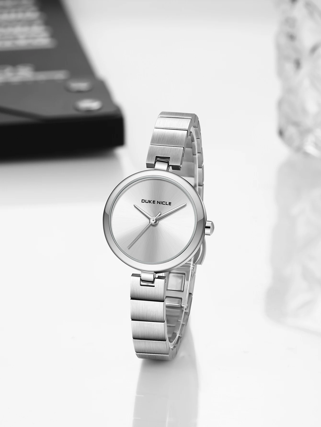 Рисунок 5 - Модные, минималистичные