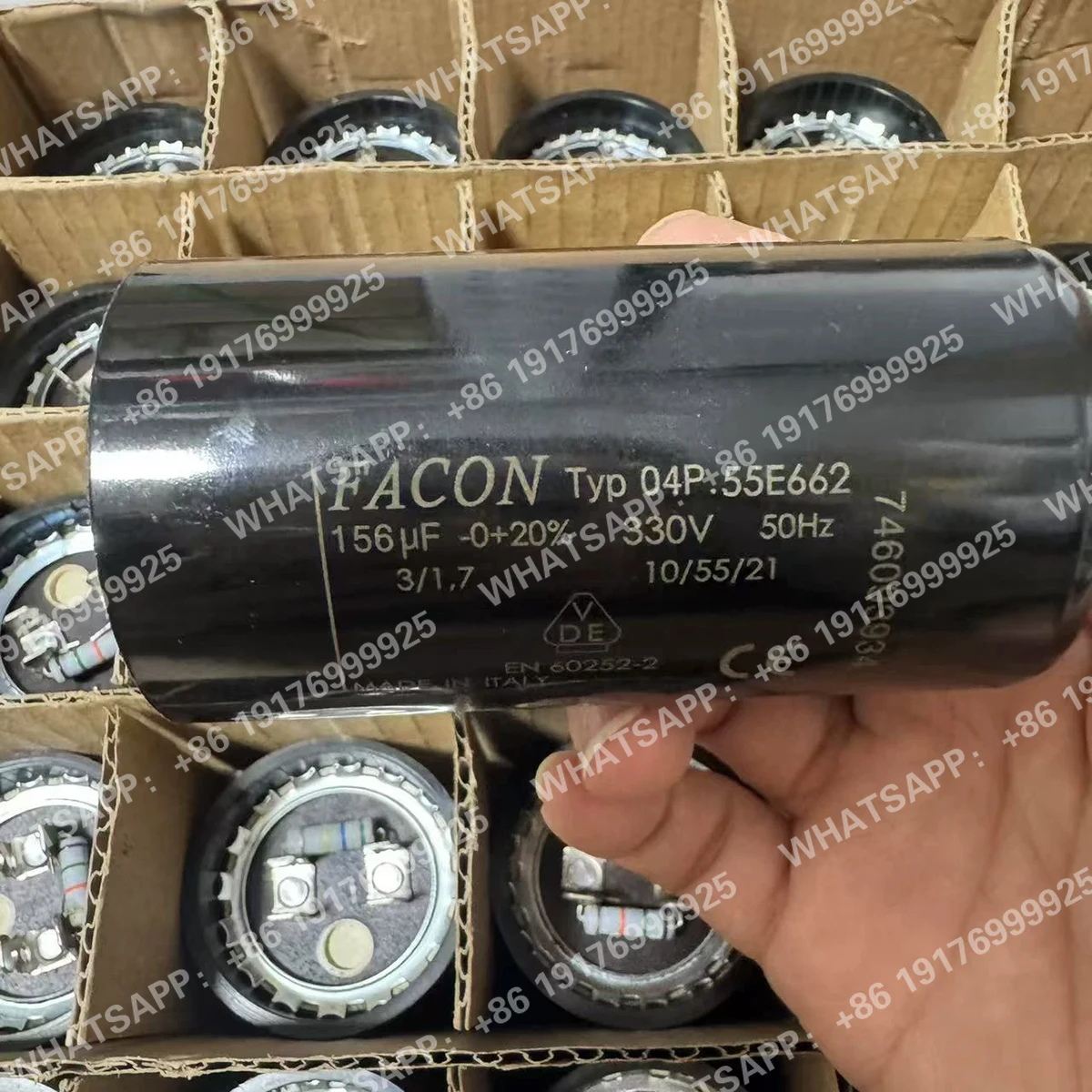 Condensador de arranque para compresor FACON 330V 156UF 330V 88UF O4P.556851 250V 50uf 250v Typ 04P.47307 en stock