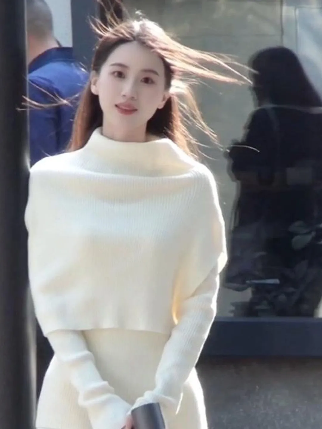 

Soft Sle High Collar Knitted Sweater Cape oulder Two Piece Set Unique Spring Faion for Women Casual Comfortable Fit