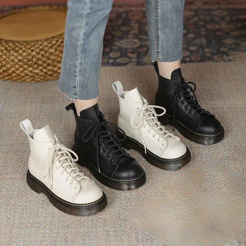 

White all-in-one leather round head platform women's ankle boots 2025 winter fashion all-in-one British style cowhide shoes