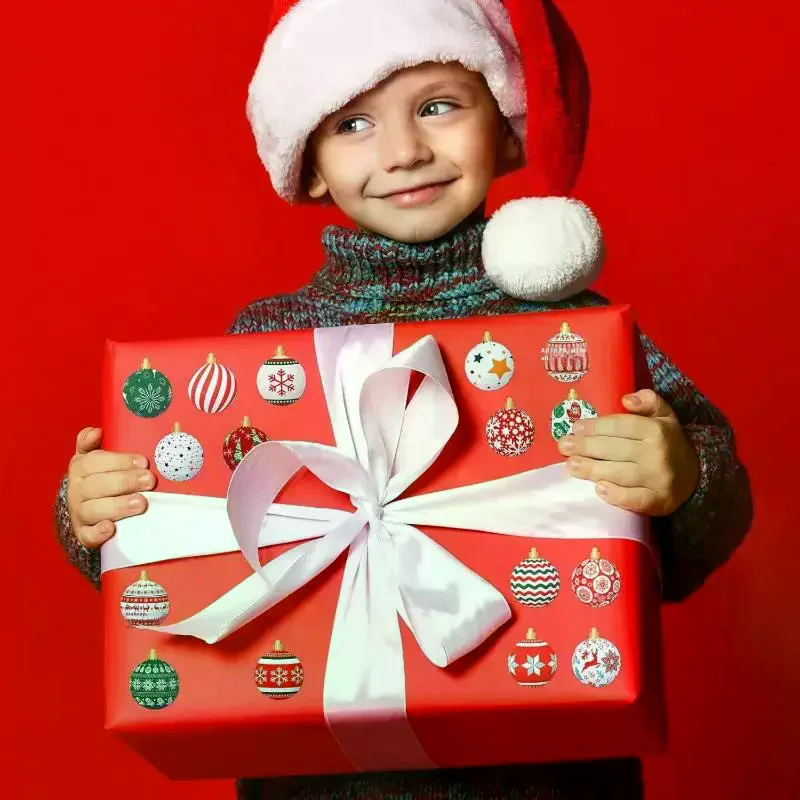 Opakowanie 500 sztuk, naklejki świąteczne o wymiarach 3 cm do personalizacji prezentów, opakowań piekarniczych, kopert