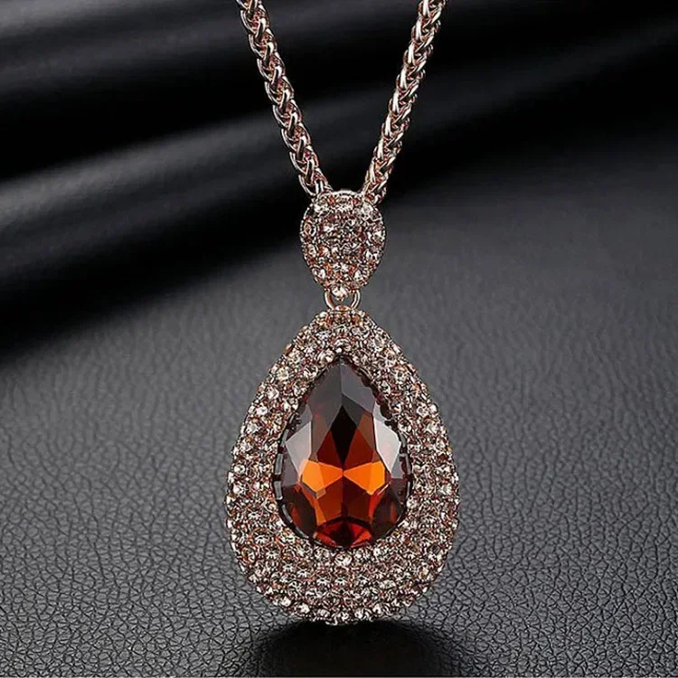 Fashion Korean Women\'s Necklace Rhinestone Crystal Water Drop Pendant Long Sweater Chain  For Women Party Jewelry