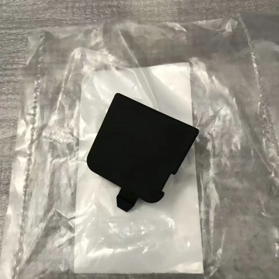 Applicable to Yaris 2008-2013 Interior door panel cover blockage Screw hole decorative panel cover