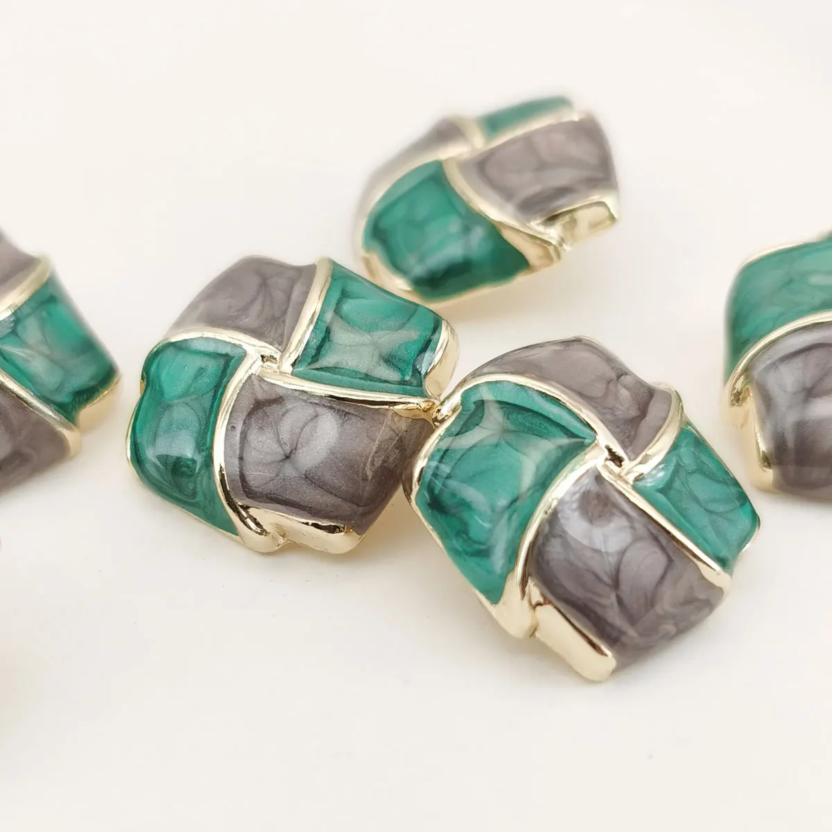 6Pcs 20mm Square Shank Buttons Vintage Floral Blue Enamel Gold Tone Metal Sewing Buttons For DIY Craft Sewing Supplies Wholesale