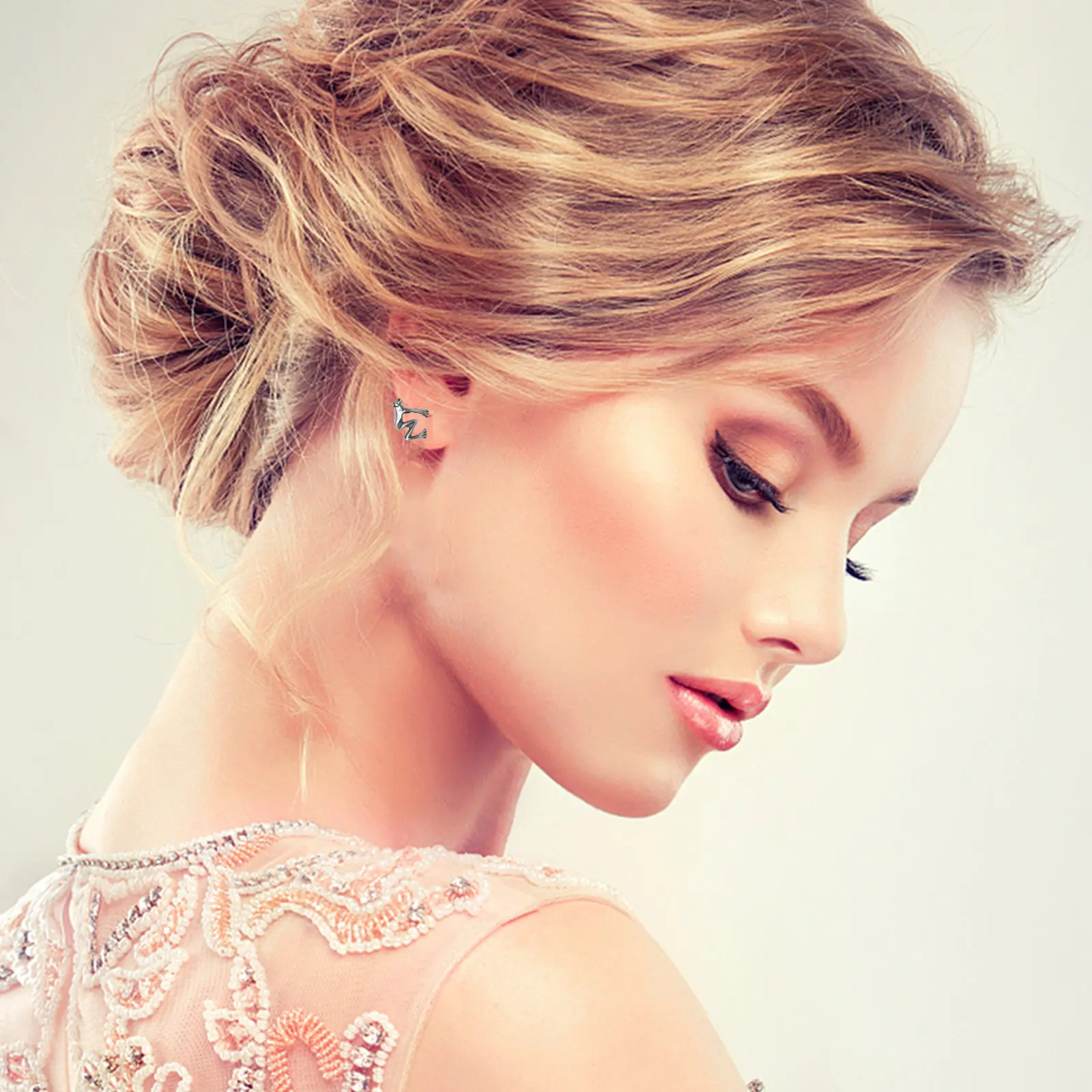 

2 шт. (1 пара) креативных серебряных клипс-лягушек без прокола для женщин, модные ювелирные украшения, подарки, застежки для ушей, украшения для ушей