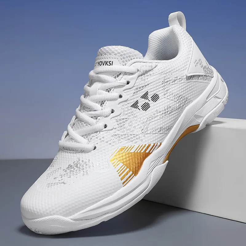 

Neutral Badminton Shoes 2025 Summer Mesh Breathable Lightweight Flat Field Training Comfortable Sports Tennis Shoes Men Women