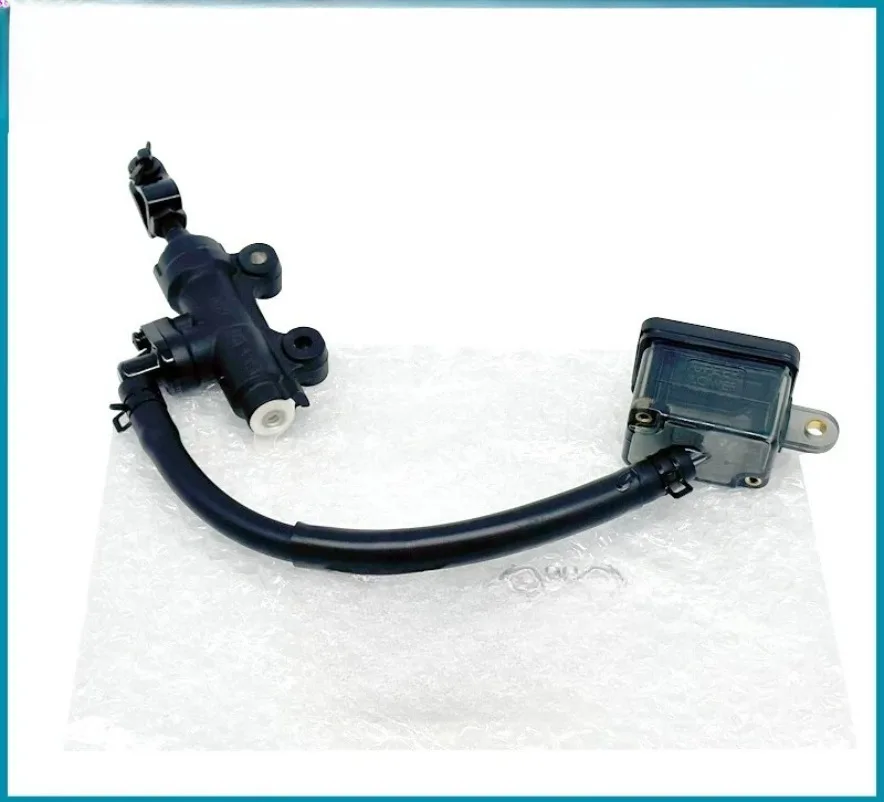 

For CFMOTO 675SR 675NK 675SR-R Motorcycle Composition of Rear Brake Master Pump Accessories