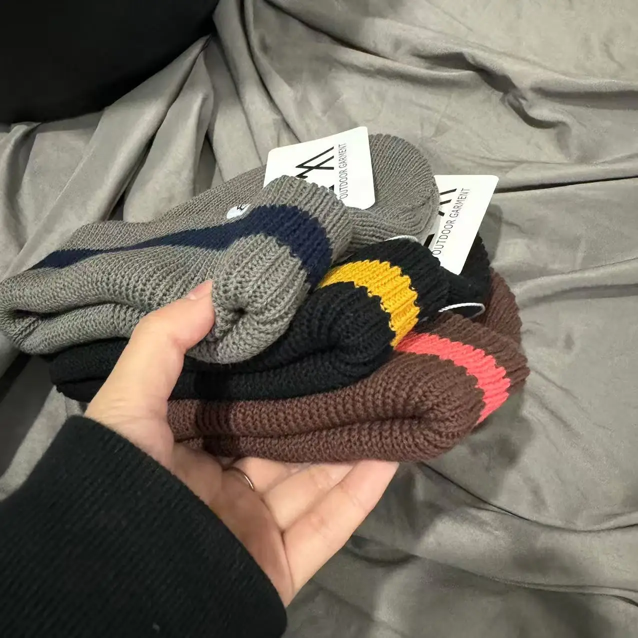 اليابانية CMF متماسكة لصق شريط قبعة الشتاء خارج الدفء كاب