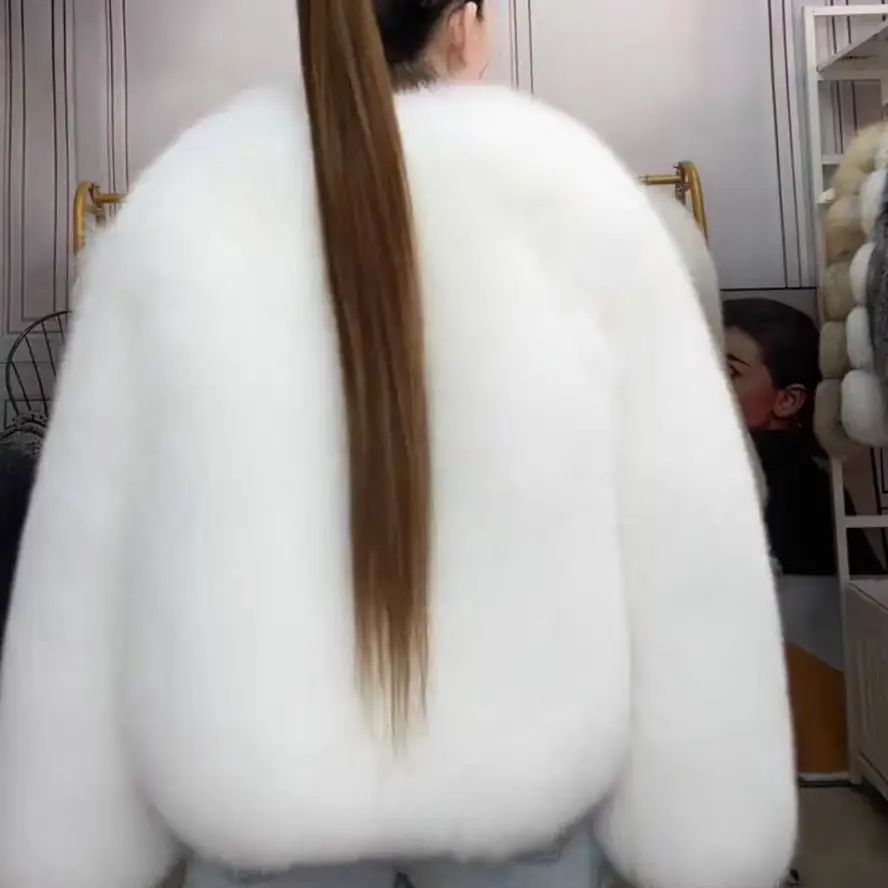 A genuine fox fur jacket made entirely of fox skin, featuring a new version of the white fox silver fox fur jacket