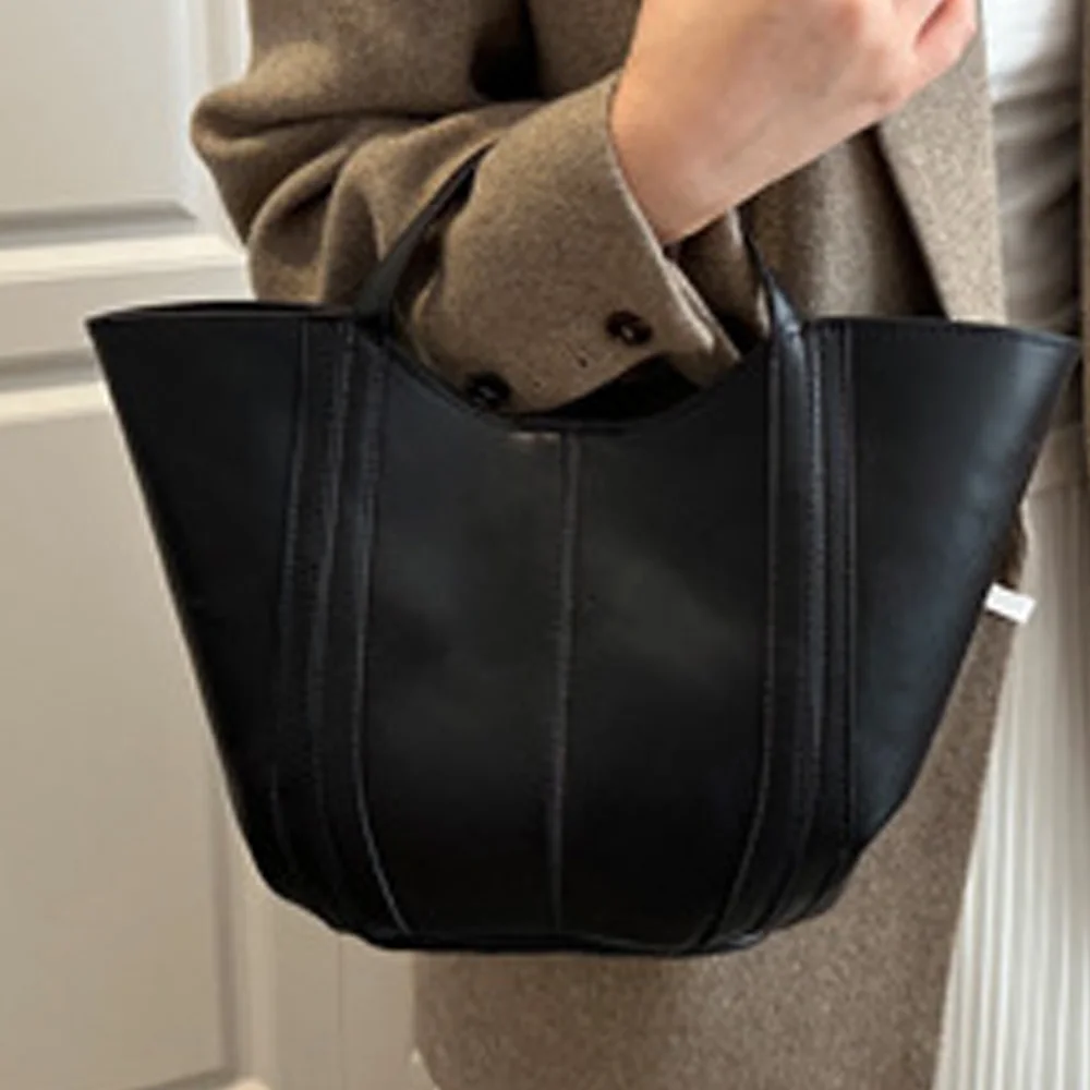 

This year's new fashionable vegetable basket handbag, high-end texture casual shoulder bag, temperament trendy crossbody bag