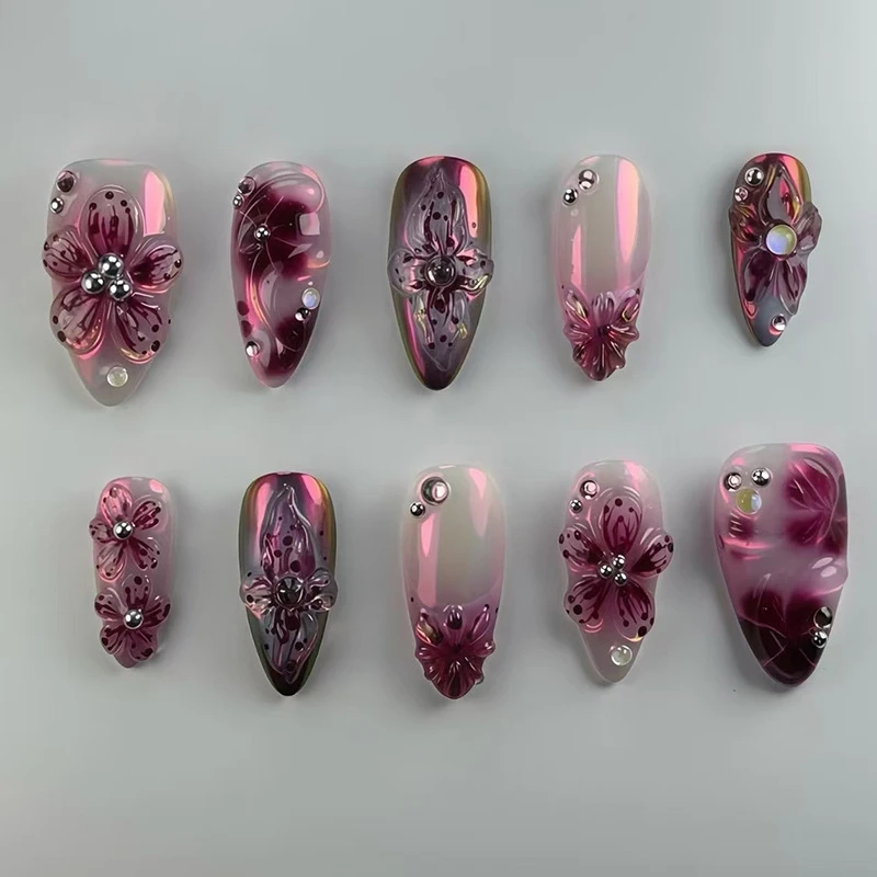 24 Stück Blumenmuster Aufklebenägel Rote Erdbeer-Mandel Künstliche Nagelspitzen Tragbare Wiederverwendbare Sommer Spicy Girl Fake Nails Maniküre