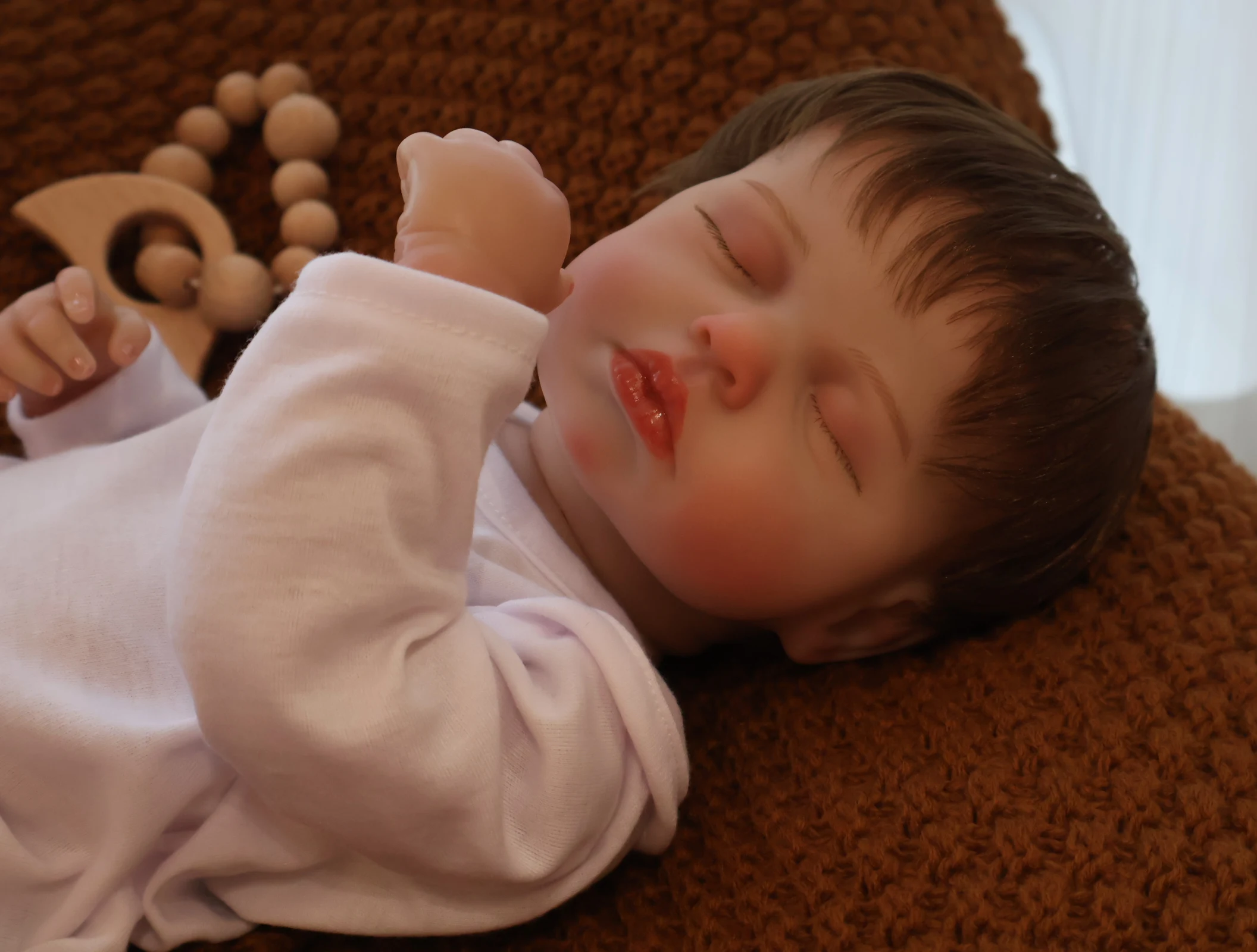 18-inch vinyl reborn doll, washable, 3D painted, realistic and visible hair roots, perfect for children's holiday gifts