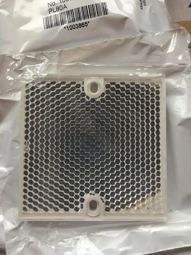 New  photoelectric switch reflective plate / sheeting PL20F PL80A PL40A PL50A P250