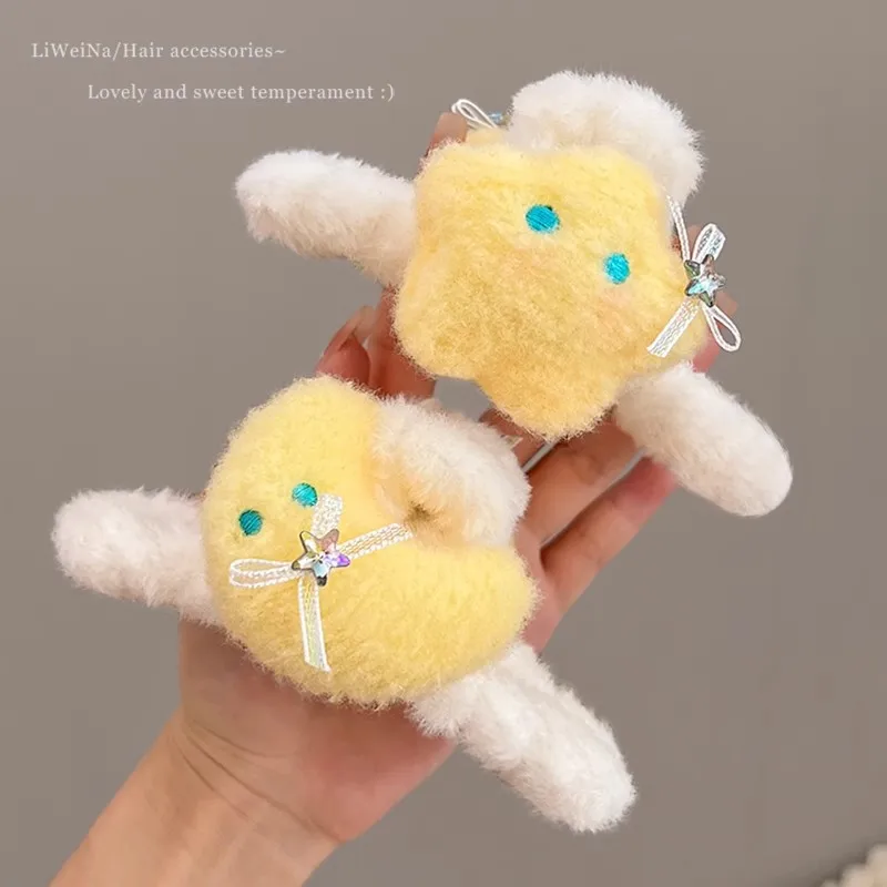 

Winter and Autumn Cute Plush Star and Moon Hair Claw Lovely Hair Accessory Warm Star and Moon Design Hair Clips 여성 헤어핀