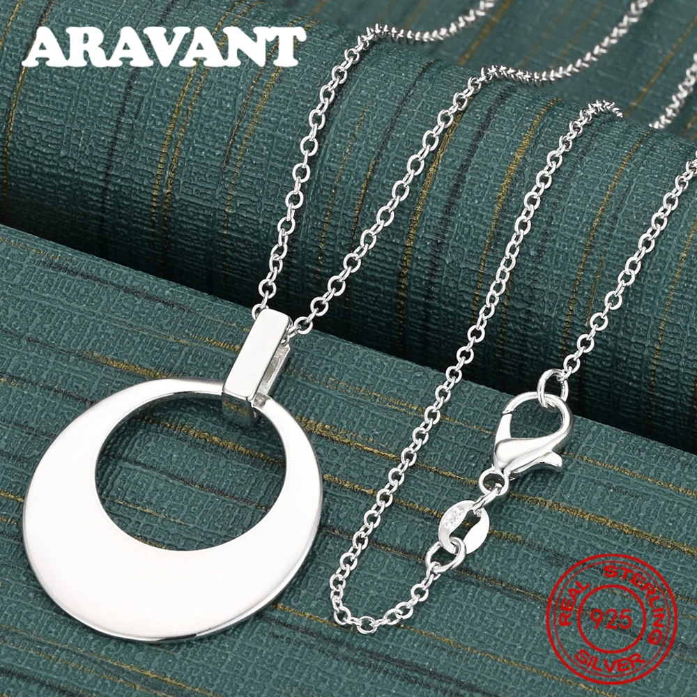 925 Sterling Silver Polished Sickle-Shaped Pendant Necklace - Unique Gift For Women, Versatile For Events And Jewelry