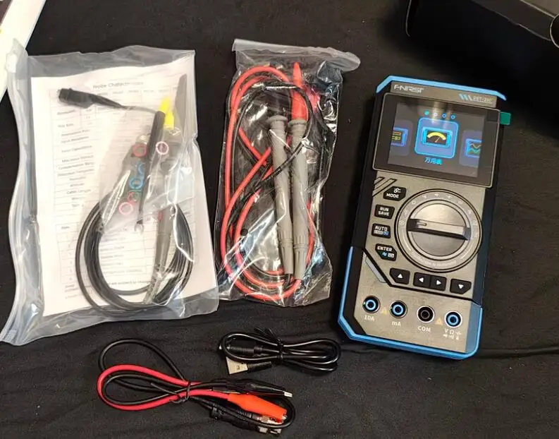 2027 3-in-1 4-and-a-half digit multimeter 10MHZ/1MHZ 10M bandwidth oscilloscope signal generation DST210/201