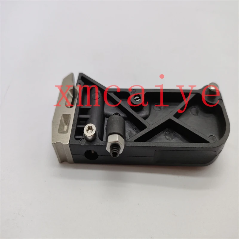 1 PCS 52/8 Hohner Head Stitching Machine  Parts