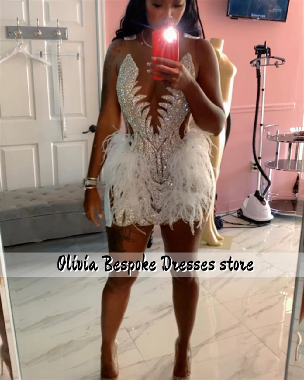 Shimmery Crystal Beading Homecoming Prom Dresses 2024 White Feathers Baddie Dress For Birthday Mini Cocktail Gown Black Girls