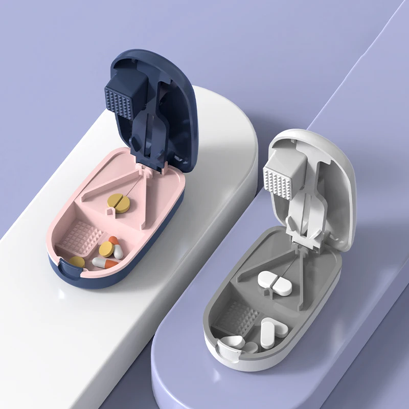 

Квартет портативный резак для лекарств и разделитель для нарезки полутаблеток с удобной коробкой для хранения лекарств для легкого управления лекарствами