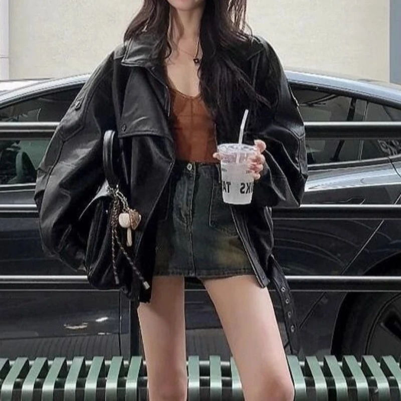 

Vintage Motorcycle Leather Jacket for Women 2025 Autumn New Versatile Stylish Design Leather Jacket.